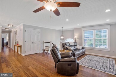 35438 Army Navy Dr, Mechanicsville, MD 20659 - photo 7