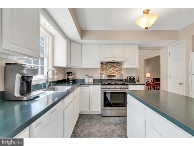 4590 Hillside Rd, Reading, PA 19606 - photo 6