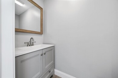 72 Pendleton Ln, Londonderry, NH 03053 - photo 5