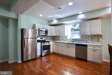 2102 Dupont Ave, Suitland, MD 20746 - photo 6