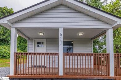 611 Hunters Ct, Laurens, SC 29360 - photo 5