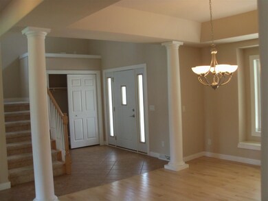 4897 Highwood Cir, Middleton, WI 53562 - photo 2