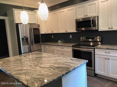 5406 E Manslick Rd, Louisville, KY 40219 - photo 5