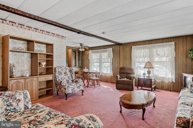 803 Lake Cir, Mount Wolf, PA 17347 - photo 7