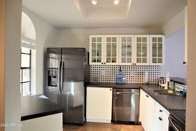 3 - Kitchen1