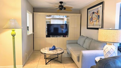 3178 Via Poinciana unit 1020, Lake Worth, FL 33467 - photo 4