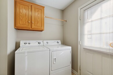 112 Castlewood Ln, Lebanon, TN 37087 - photo 2