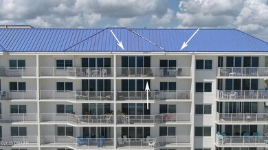 TOP FLOOR UNIT