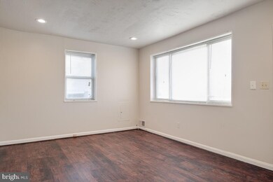 1002 Highview Dr, Capitol Heights, MD 20743 - photo 7