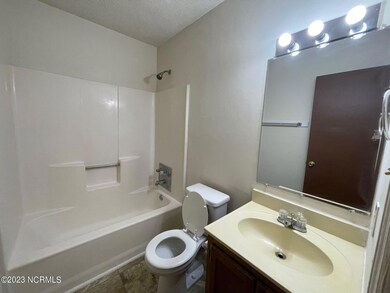 1816 Burgaw Hwy, Jacksonville, NC 28540 - photo 7