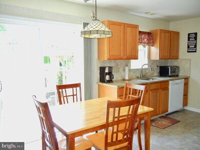 103 Sunset Dr, Mount Royal, NJ 08061 - photo 4