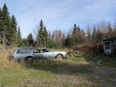 858 Diamond Pond Rd, Stewartstown, NH 03576 - photo 5