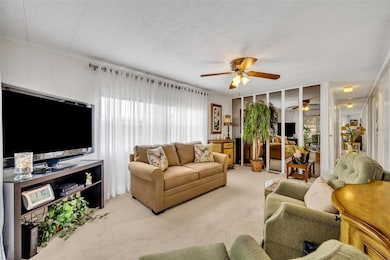 173 Paradise N, Leesburg, FL 34788 - photo 5