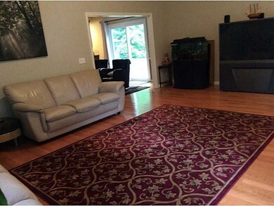 10 Pine Grove Cir, Greenville, RI 02828 - photo 5