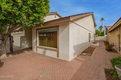 5627 S Jolly Roger Rd, Tempe, AZ 85283 - photo 5