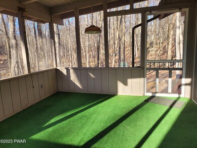 111 Widgeon Ln, Lords Valley, PA 18428 - photo 7