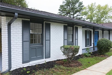 2165 Sterling Ridge Rd, Decatur, GA 30032 - photo 7