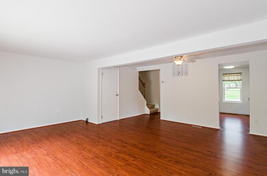 33 Hapsburg Ct, Parkville, MD 21234 - photo 5