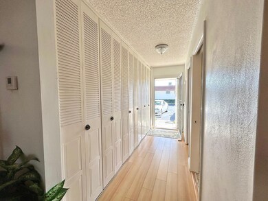 5780 Fernley Dr W unit 940, West Palm Beach, FL 33415 - photo 2