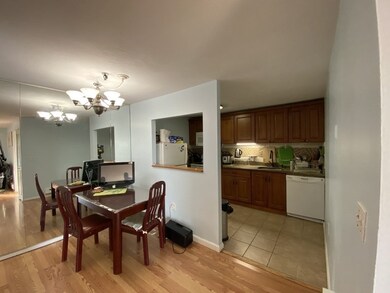 Sagamore Place Condominiums unit 1008, Quincy, MA 02171 - photo 5