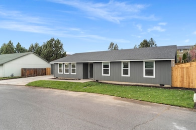 63329 Brody Ln, Bend, OR 97701 - photo 3