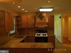 12601 Livingston Rd, Fort Washington, MD 20744 - photo 4