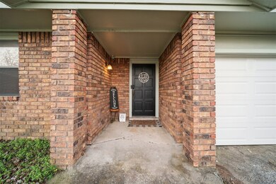 2613 S Sycamore Ave, Broken Arrow, OK 74012 - photo 4