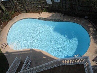 POOL2