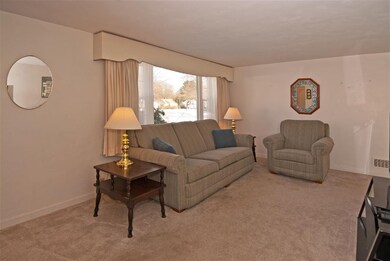 12 Whipple Ct, Portsmouth, NH 03801 - photo 5