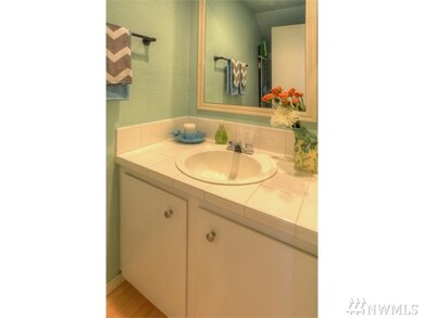 15600 116th Ave NE unit F1, Bothell, WA 98011 - photo 5