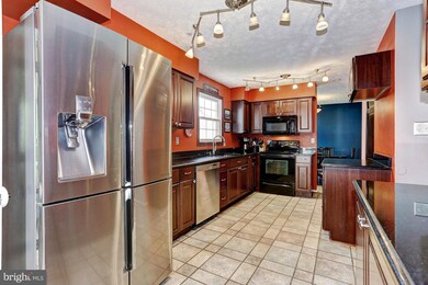 8400 Braddock Way, Columbia, MD 21046 - photo 7