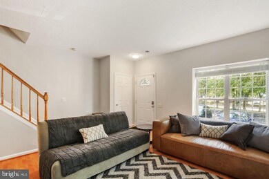 7138 Cold Spring Ct, Alexandria, VA 22306 - photo 5