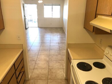 2712 N Salem unit 102, Mesa, AZ 85215 - photo 5