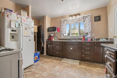 923 Cedar St, Elkhart, IN 46514 - photo 7