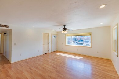 601 Mars Ave, Alamogordo, NM 88310 - photo 4