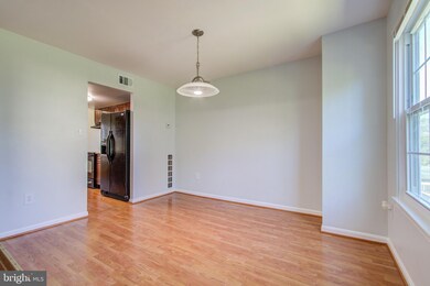 6923 Scotch Dr, Laurel, MD 20707 - photo 7