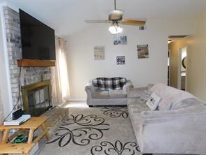 2628 La Mesa St, Bay City, TX 77414 - photo 2