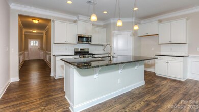 179 Fox Cove Rd, Hendersonville, NC 28792 - photo 3