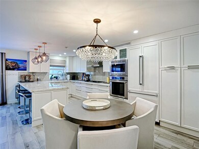 Kitchen & Dining area