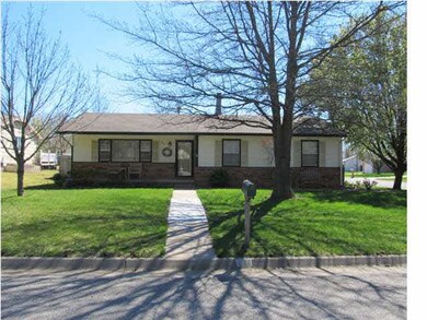 Move in ready peaceful neighborhood