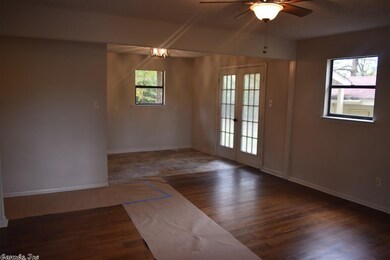 6110 Garrison Rd, Little Rock, AR 72223 - photo 5