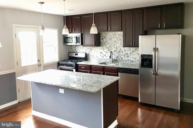 1013 Lyndhurst St, Baltimore, MD 21229 - photo 6