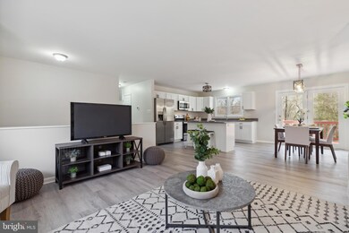 37489 E Lakeland Dr, Mechanicsville, MD 20659 - photo 7