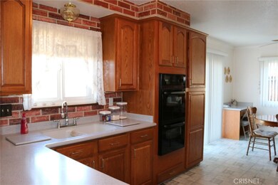 13212 Cranston Ave, Sylmar, CA 91342 - photo 6