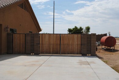 RV Gate