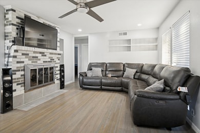 1702 Random Rd, Carrollton, TX 75006 - photo 3