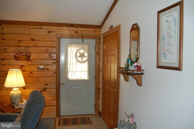 12804 Quirauk School Rd, Sabillasville, MD 21780 - photo 6