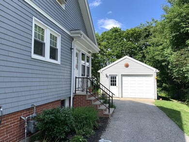 Side Entrance & 1 Car Garage
