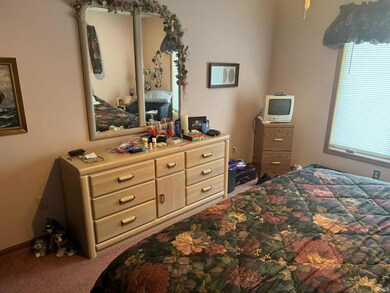 2427 Valley Creek Run, New Haven, IN 46774 - photo 6