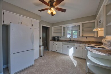 3810 2nd Ave W, Hibbing, MN 55746 - photo 7